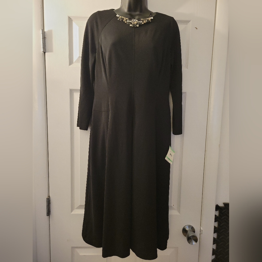 ANNE KLEIN SHEATH COCKTAIL DRESS EMBELLISHED NWT